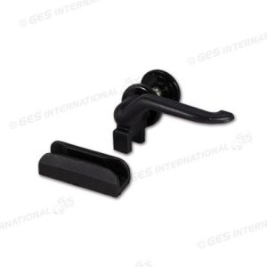 Maniglia nera con riscontro