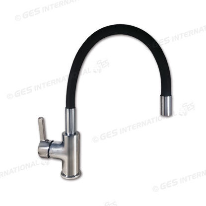 Miscelatore con canna flessibile nera