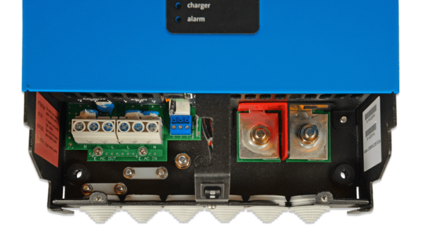 Inverter e Caricabatterie MultiPlus 2000VA/80Ah