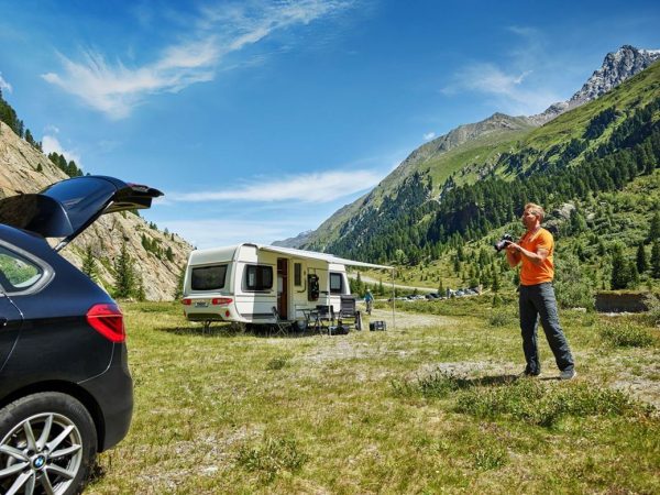 Veranda_Tendalino_Thule_Omnistor_1200_Bianco_Roulotte_Caravan_7_a900x900-9.jpg Tendalino per Caravan Thule Omnistor 1200 Bianco 230 Sapphire Blue